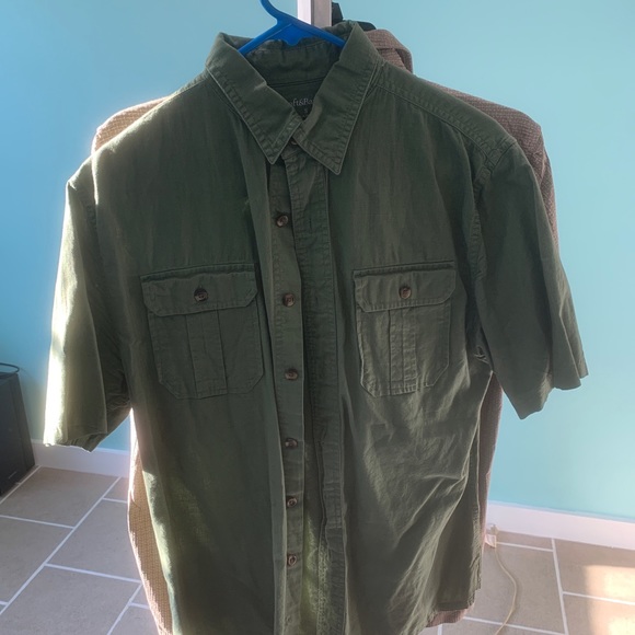 Button up - Picture 2 of 4